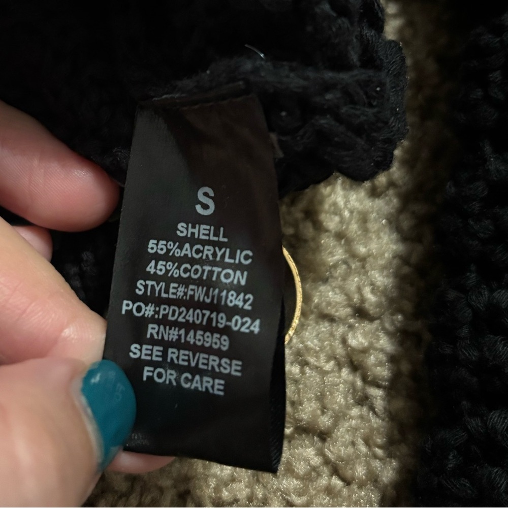 Dress Forum Black Knitted Sweater With Buttons Size Small - Picture 6 of 10